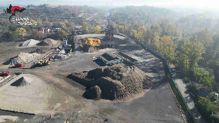 Traffico illecito di rifiuti a Torino, sequestrati due impianti